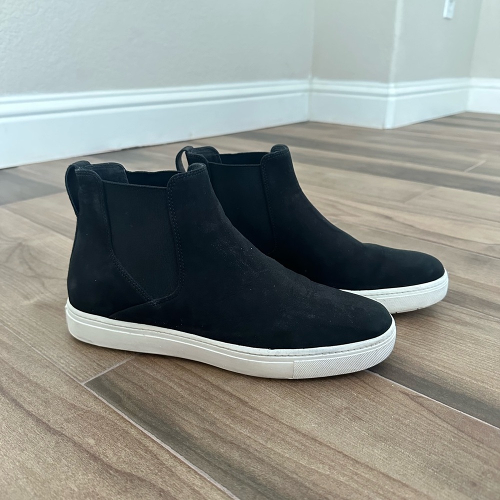 Vince Newlyn High Top Suede Sneaker